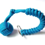 Paracord-pallo avainperä